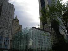 H Apple ρίχνει μήνυση στην ...Νέα Υόρκη;