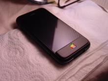 Το πρώτο μαύρο iPhone!