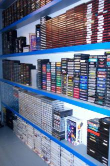 Νομίζεις ότι έχεις πολλές κονσόλες; Μάλλον δεν έχεις δει το παρακάτω δωμάτιο!