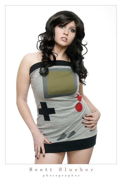 gameboy_dress