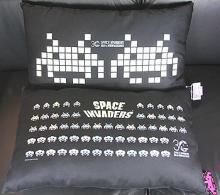 Geek Fashion: Pillows Space Invaders