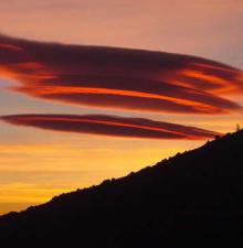 Απίστευτα σχήματα συννέφων!